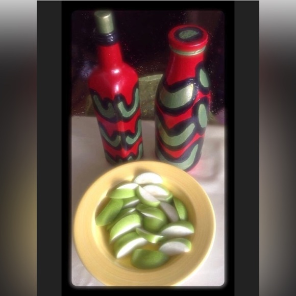 Hand Crafted Green Apple Slices Gypsy Bottles Set - Picture 5 of 8